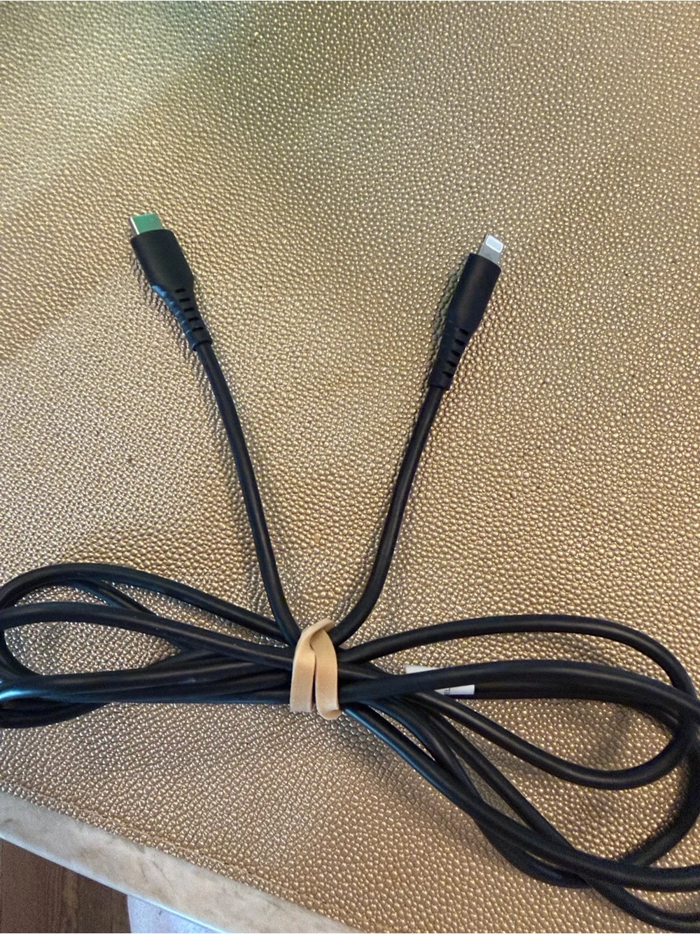 Lightning to USB-C Charge & Sync Cable - Black